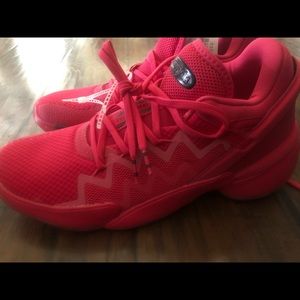 D.O.N. Adidas Issue 2 Basketball shoes